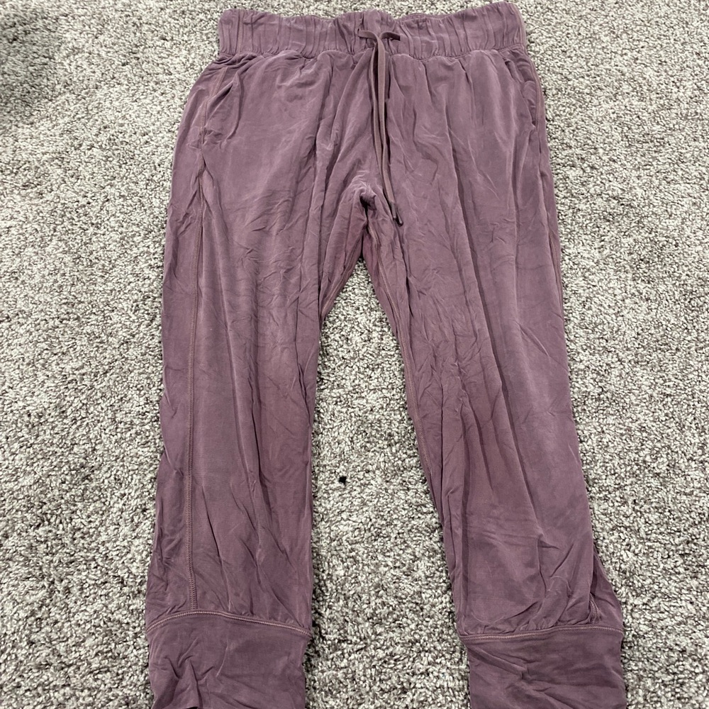 Lulu lemon Cropped Joggers